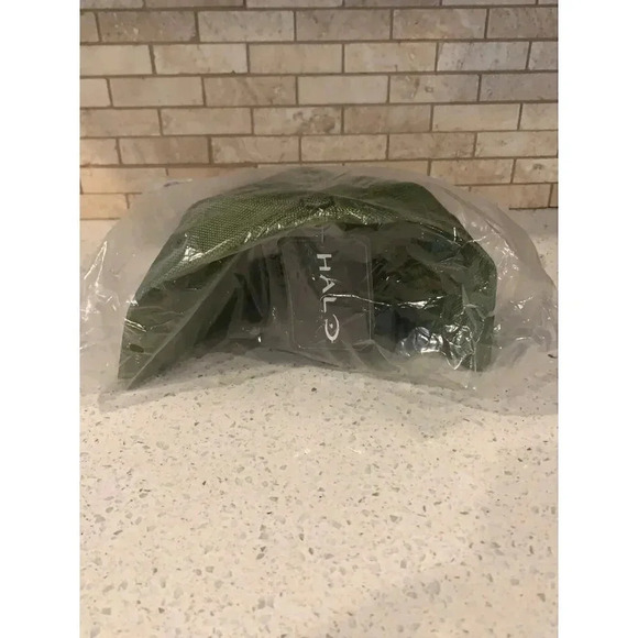 Halo Infinite Master Chief Helmet Flat Bill Snapback Hat nwt Bz - Picture 3 of 5